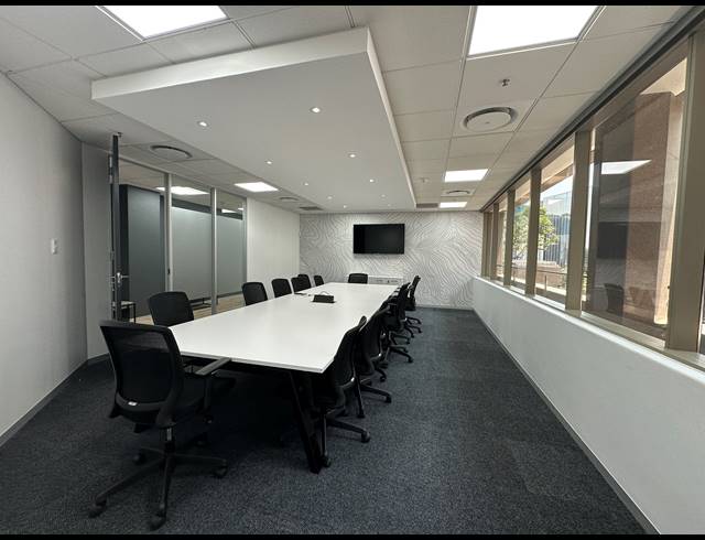 552M² OFFICE TO LET IN SANDTON CENTRAL